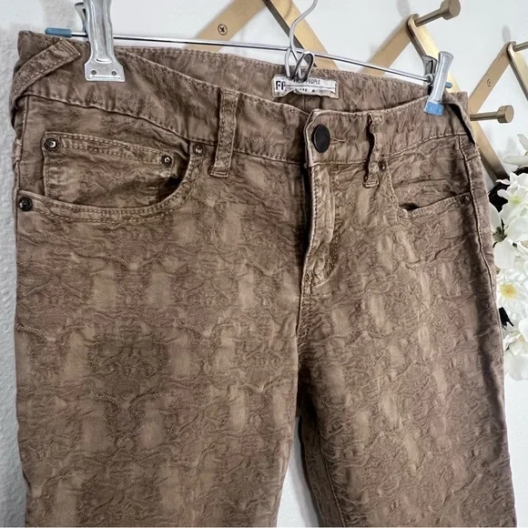 Free People Olive Green Victorian/Gothic Patterned Ankle Jeans - Picture 3 of 15